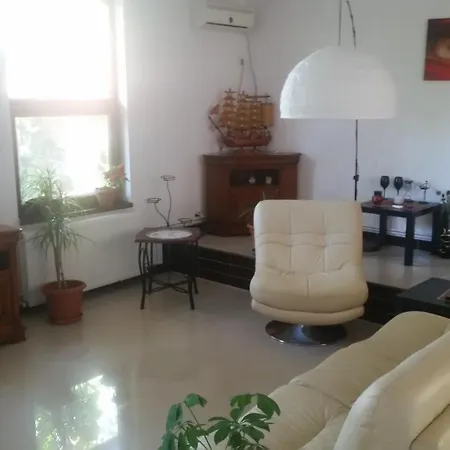 Vila Sonia *
